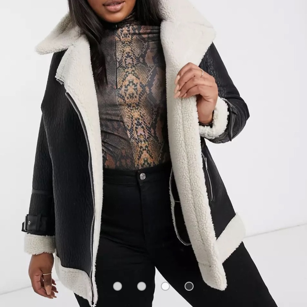 Brand new New Look Curve faux fur lined contrast aviator jacket in black